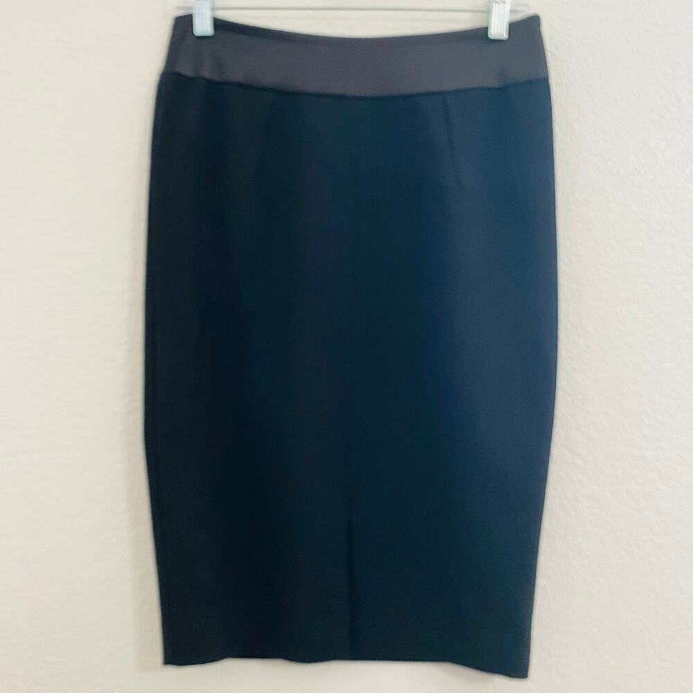 Eva Longoria black pencil skirt with front slit (Size: 8)